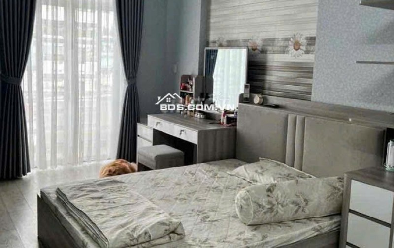 Bán nhà mặt tiền nội bộ Lê Lợi thị trấn HM, Huyện Hóc Môn tiện kinh doanh