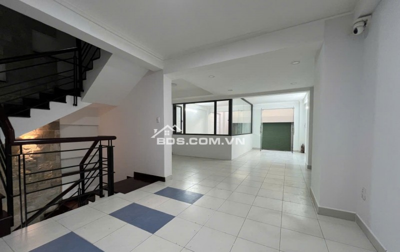 CHO THUÊ NHÀ NGUYÊN CĂN 6x22M – HẺM 8M GẦN KỲ HOÀ – HẦM 2 XE HƠI, THANG MÁY