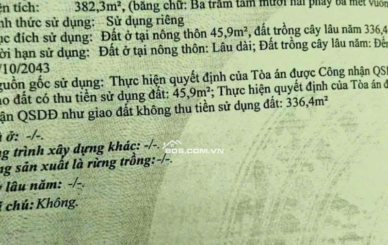 Nhà cấp 4 rất đẹp trên lô đất 400 m2 ngay KCN 