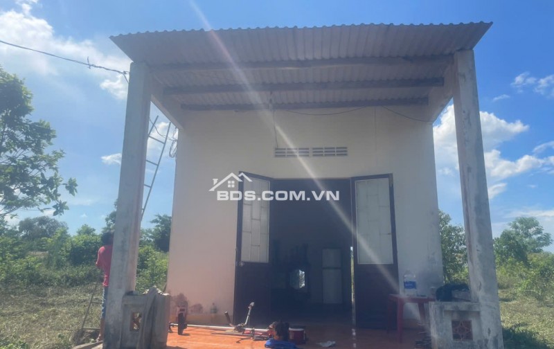 BÁN ĐẤT TẠI EA KAR DAK LAK, DT 3990M2, SHR, CHỈ 600K/M2. LH:0909149394.