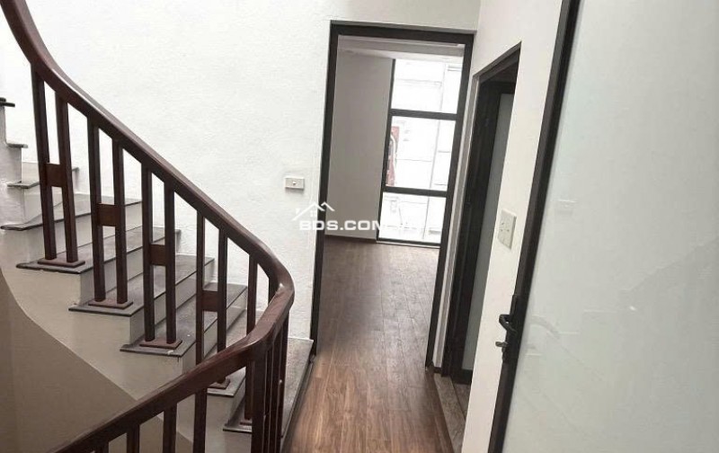 Bán Nhà Phố Khương Trung, Quận Thanh Xuân - Gần Phố - Full Nội Thất - 40, 4Tầng - Nhỉnh 8 Tỷ.