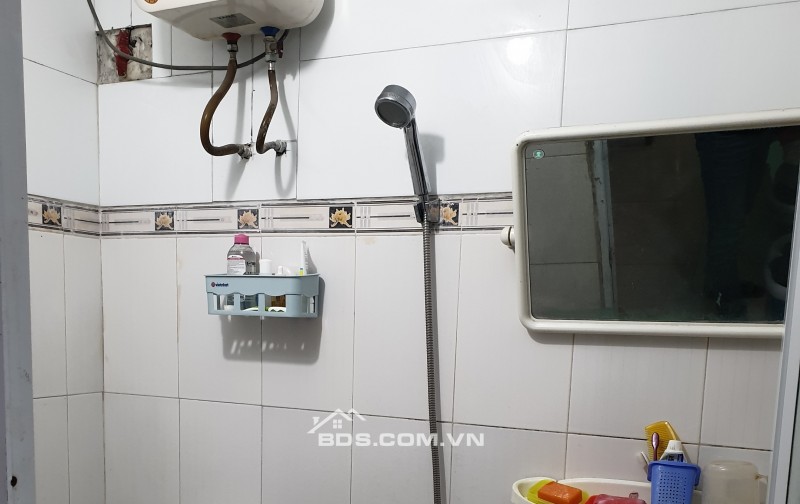 BÁN NHÀ ĐẸP 2 TẦNG 30M2 ( ĐÔNG BẮC ) NGÕ TRẦN NHÂN TÔNG GIÁ 1 TỶ