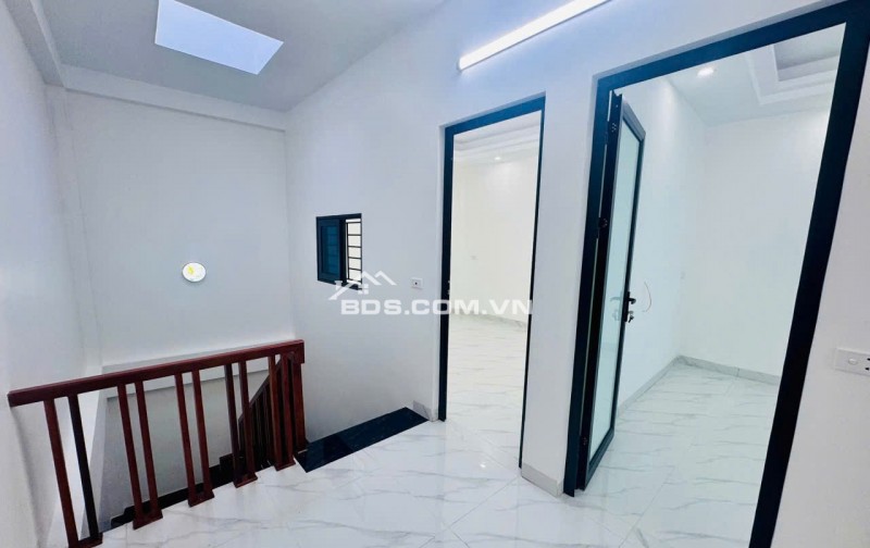 BÁN NHÀ ĐẸP 2.25 TỶ 3 TẦNG 50M2 ( ĐÔNG NAM ) NGÕ TRẦN NHẬT DUẬT