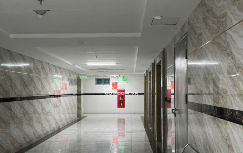 Bán căn hộ tầng 20 chung cư HH Linh Đàm, 67.04m2 - 2 ngủ giá chỉ 3 tỷ 50 triệu