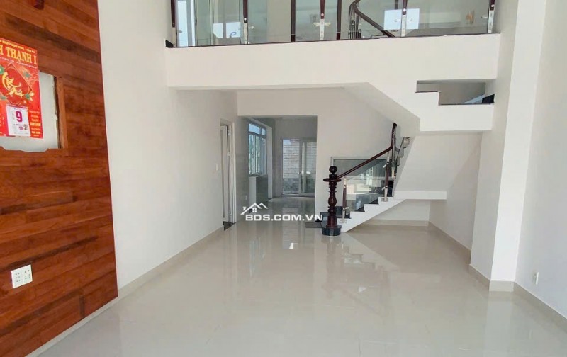 Bán nhà DT 201,9m2 Đường Nam Cao có 6PN đang kinh doanh nhà trọ