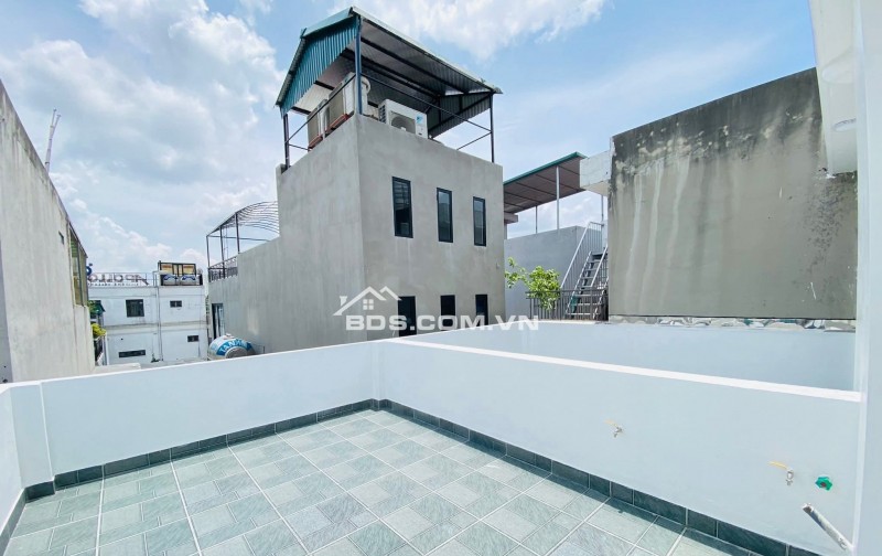 Nhà Đẹp Thang Máy Trần Khát Chân, Hai Bà Trưng 54m, 6 tầng, mt 3.7m, giá 18.5 tỷ.