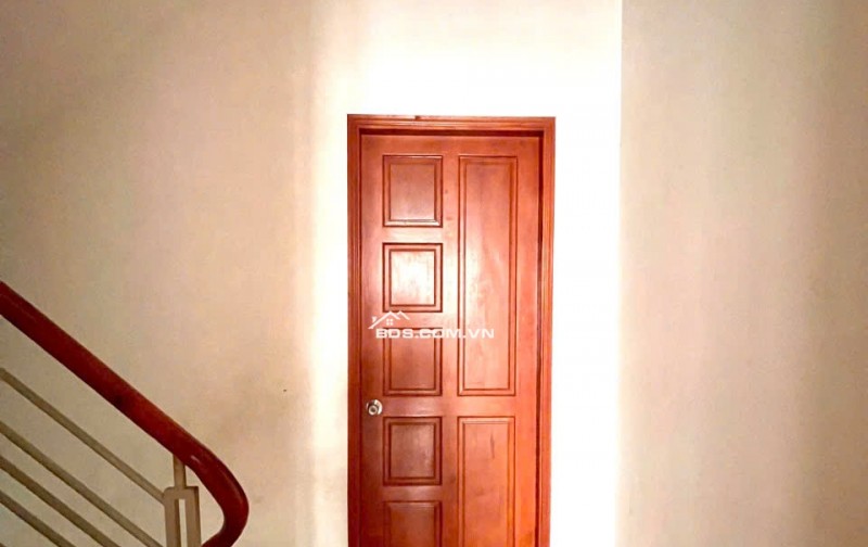 Bán nhà 1 trệt 2 lầu 1 ST hẻm xe hơi Lê Văn Lương, Xã Nhơn Đức Nhà Bè