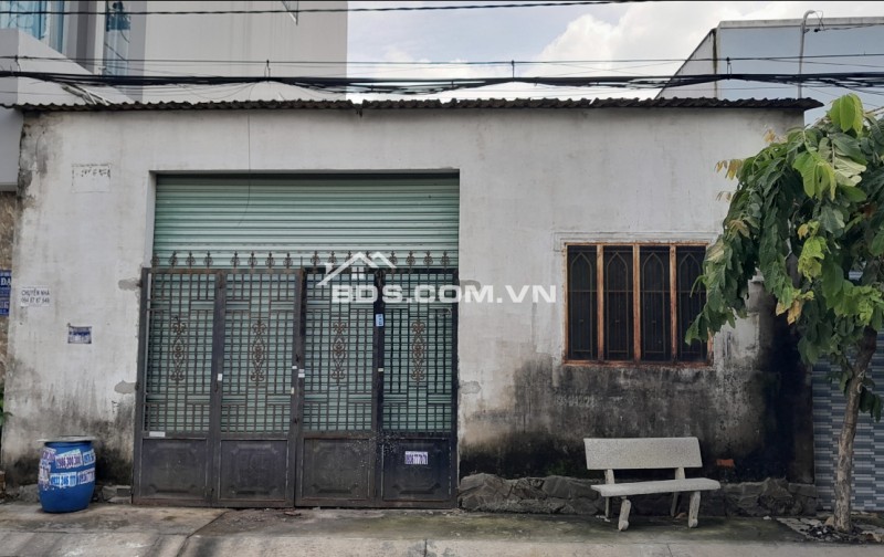 Cho thuê kho xưởng 150m2, Tiền Lân 15, Lâm Thị Hố Q12