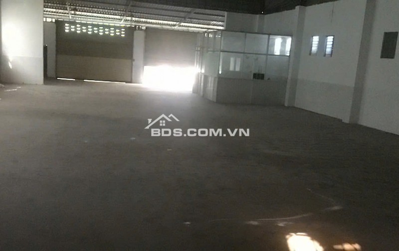 Cho thuê kho xưởng 480m2 gần cao Đẳng Điện lực Quận 12