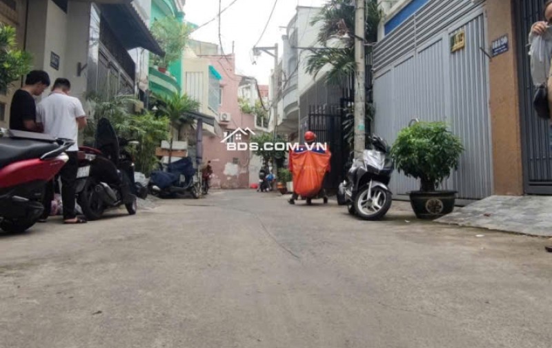 bán nhà phố quận bình thạnh - phuong 5 - đường Hoàng Hoa Thám