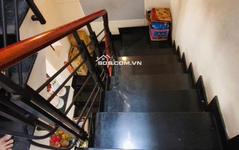 bán nhà phố quận bình thạnh - phuong 5 - đường Hoàng Hoa Thám