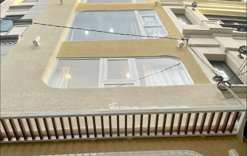 BÁN CĂN HXH -DTSD 150m2- ĐƯỜNG TRƯỜNG SA- Q PHÚ NHUẬN