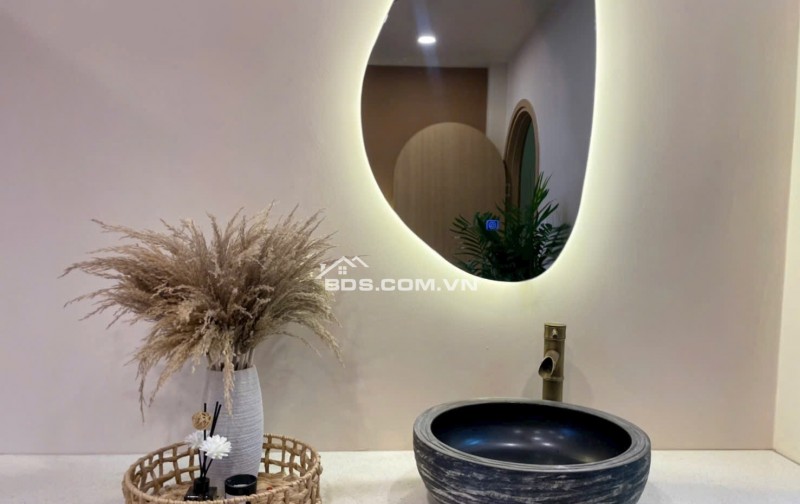 BÁN CĂN HXH -DTSD 150m2- ĐƯỜNG TRƯỜNG SA- Q PHÚ NHUẬN