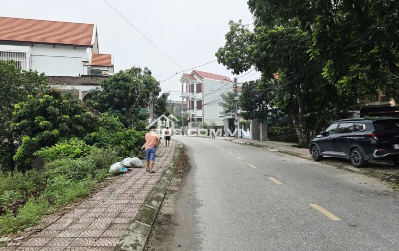 Chính chủ bán 2 mảnh đất cạnh nhau tại Phố Phan Huy ích P thanh tuyền TP Phủ Lý. ( P châu sơn, Ninh Bình mới ).