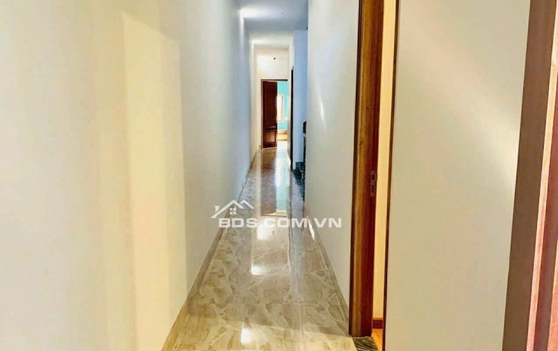 Bán toà CHDV 3 tầng gần biển Mỹ Khê, Q.Sơn Trà, TP. Đà Nẵng