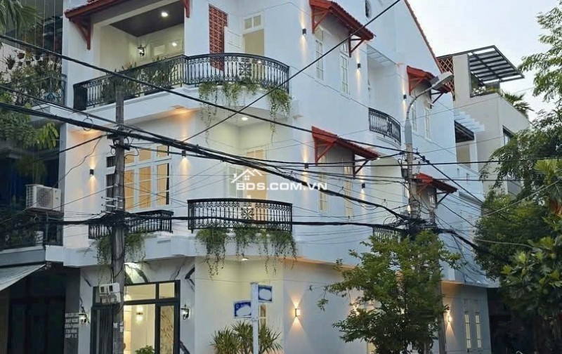 Siêu phẩm nhà đẹp 2 mặt tiền gần đường Lê Thanh Nghị, Q.Hải Châu, TP. Đà Nẵng