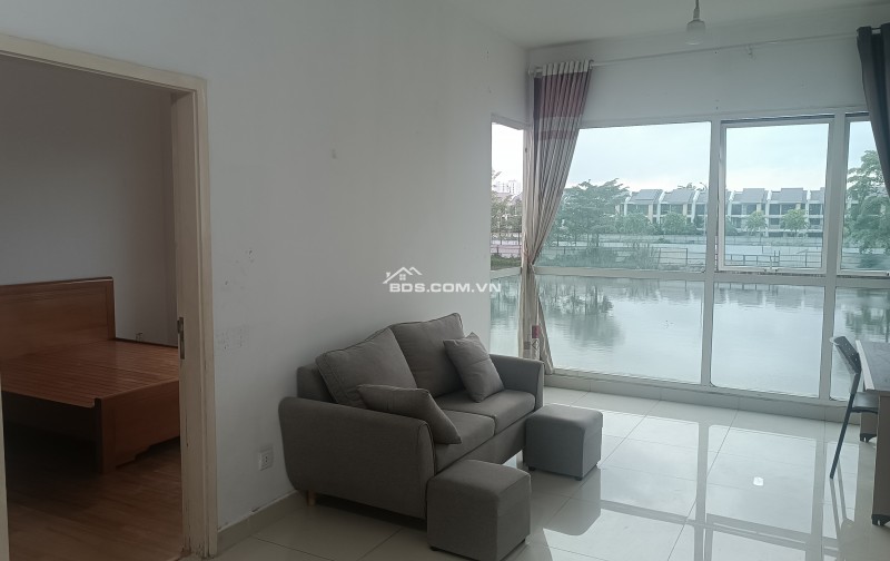 Cho thuê căn hộ 86 m2, 2PN, 2WC full đồ, Long Biên, Hà Nội