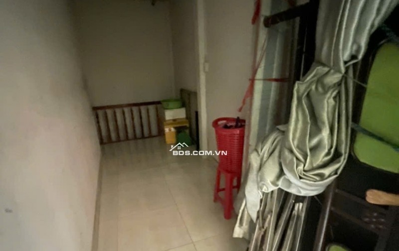 Nhà ở cần bán gấp 4,6tỷ