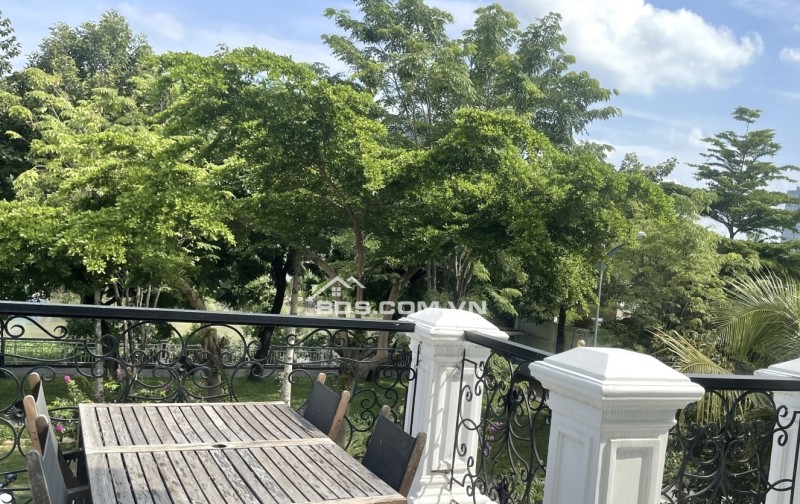 BIỆT THỰ 5 TẦNG CITYLAND Q.7 - VIEW CÔNG VIÊN - GẦN SÔNG - HỒ BƠI RIÊNG