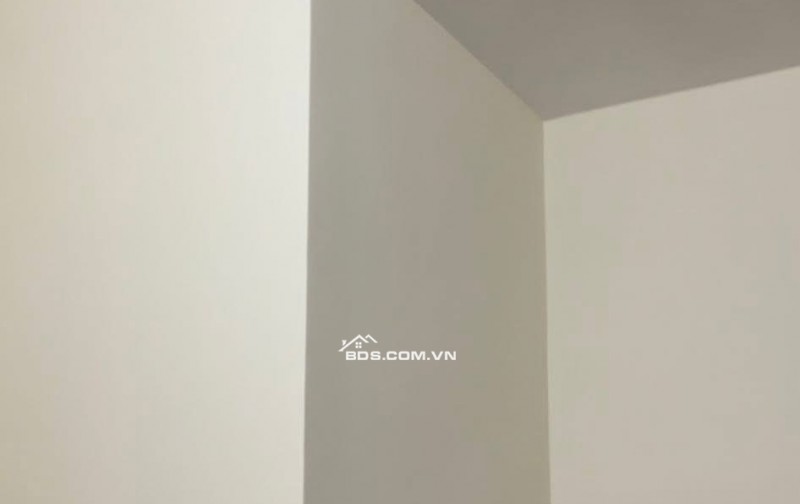 Bán nhà cấp 2 1 trệt 3 lầu diện tích 266m2 khu lấn biển kiên giang