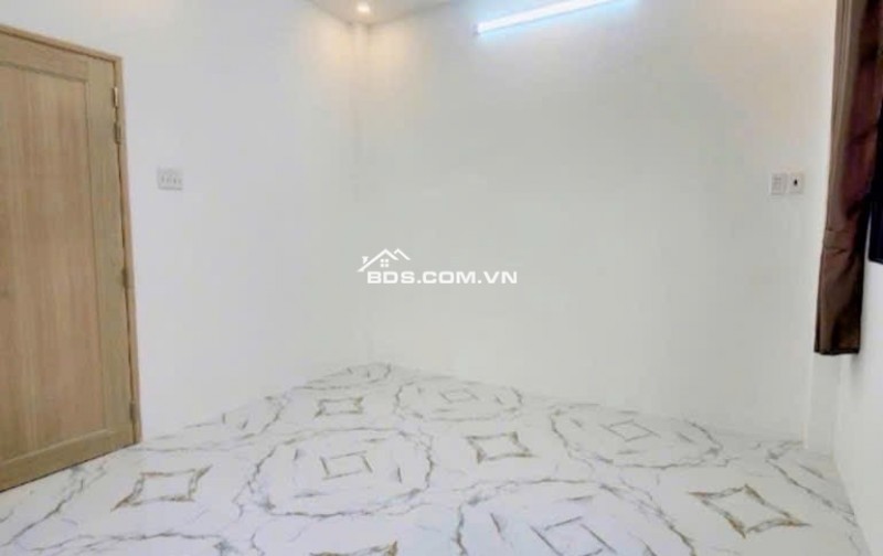 AN DƯƠNG VƯƠNG - BÀ HOM Q6 - NGANG NỞ HẬU HƠN 4M - NHÀ MỚI 1 SẸT - 4 TẦNG - 34M2 - VÀI BƯỚC RA MẶT TIỀN - NHỈNH 4 TỶ CÒN TL