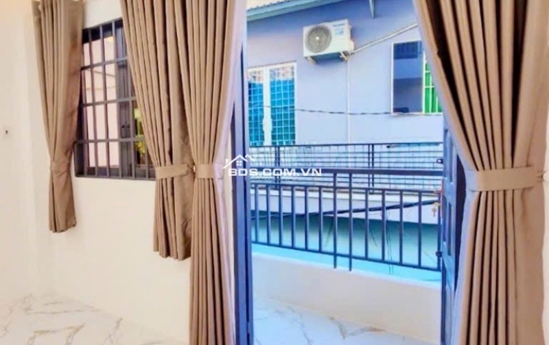 AN DƯƠNG VƯƠNG - BÀ HOM Q6 - NGANG NỞ HẬU HƠN 4M - NHÀ MỚI 1 SẸT - 4 TẦNG - 34M2 - VÀI BƯỚC RA MẶT TIỀN - NHỈNH 4 TỶ CÒN TL