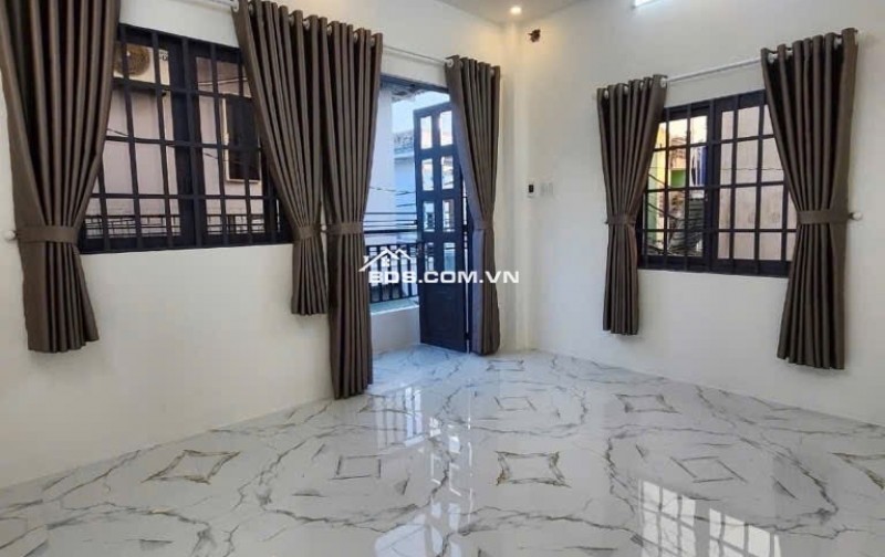 AN DƯƠNG VƯƠNG - BÀ HOM Q6 - NGANG NỞ HẬU HƠN 4M - NHÀ MỚI 1 SẸT - 4 TẦNG - 34M2 - VÀI BƯỚC RA MẶT TIỀN - NHỈNH 4 TỶ CÒN TL