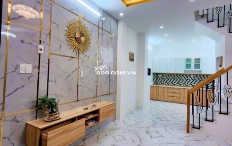 AN DƯƠNG VƯƠNG - BÀ HOM Q6 - NGANG NỞ HẬU HƠN 4M - NHÀ MỚI 1 SẸT - 4 TẦNG - 34M2 - VÀI BƯỚC RA MẶT TIỀN - NHỈNH 4 TỶ CÒN TL