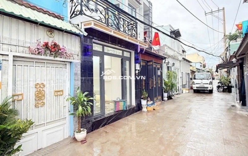 KDC THE SUN -5 PHÚT ĐI QUẬN 7 - 4 TẦNG - OTO