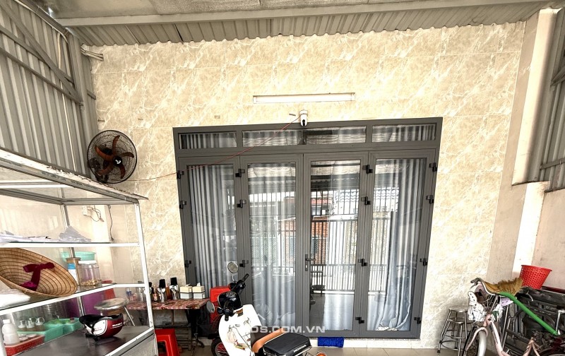 Chính chủ muốn về vườn nên cần bán nhà cấp 4, full thổ cư, SHR