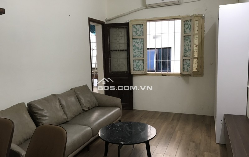 Cho thuê căn hộ ở 52 Đoàn Thị Điểm, Văn Miếu, Hà Nội