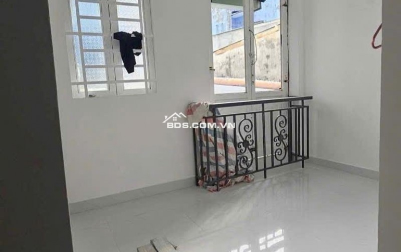 BÁN NHÀ QUẬN 7 - GẦN HUỲNH TẤN PHÁT- HẺM 4M XE HƠI ĐỖ CỬA  -   NHÀ 4 TẦNG-6 PHÒNG NGỦ -  DÒNG TIỀN 16 TRIỆU/ THÂNG.