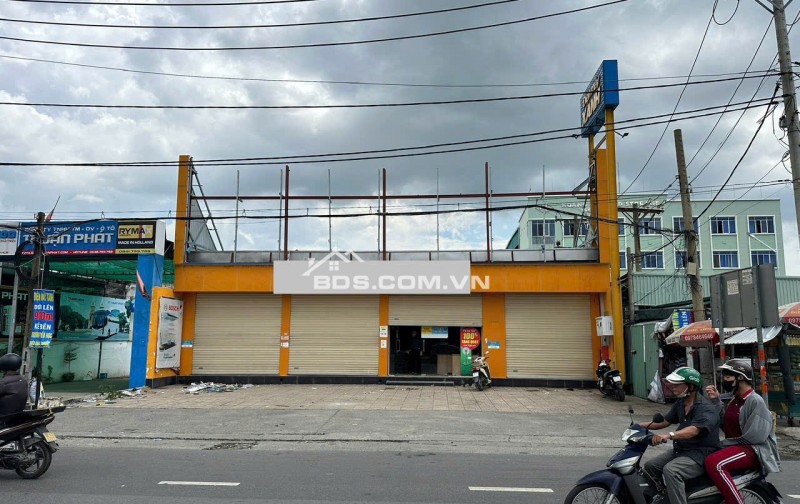 Cho thuê mặt bằng kinh doanh (vị trí đẹp) mặt tiền đường Quốc Lộ 13 Hiệp Bình Phước, Thủ Đức