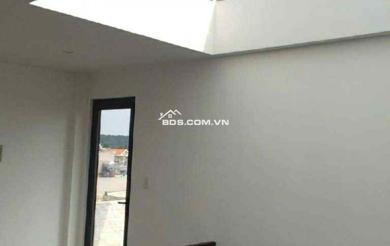 Bán nhà ở đường D2 Long Bình thành phố Thủ Đức