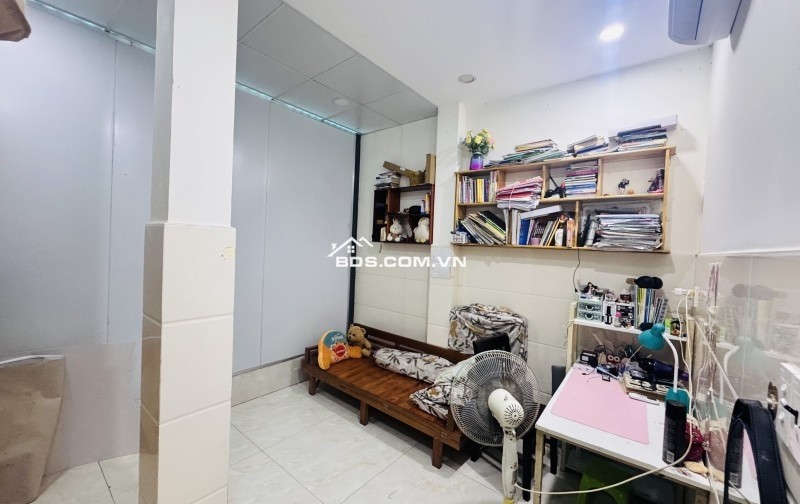 BÁN NHÀ LÔ GÓC HIẾM – 2 MẶT TIỀN ĐƯỜNG SỐ 8 LINH XUÂN – 3 LẦU – HXH – GIÁ CHỈ 4.85 TỶ