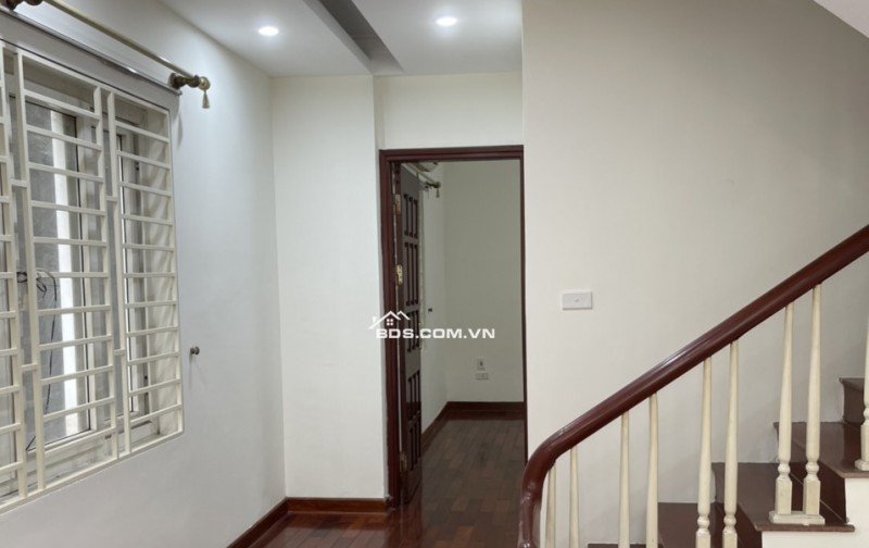 BÁN NHÀ PHÂN LÔ KĐT ĐỊNH CÔNG - GẦN BỆNH VIỆN, UBND PHƯỜNG - VỈA HÈ KINH DOANH - 85M- 5 TẦNG - 22 TỶ