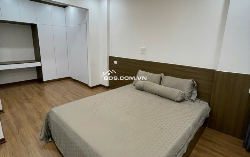 Bán nhà phố Yên Hoà, 5 Tầng 4 ngủ, tiện ích ngập tràn, gần trường học, chợ, vài bước ra phố, Giá nhỉnh 8 Tỷ