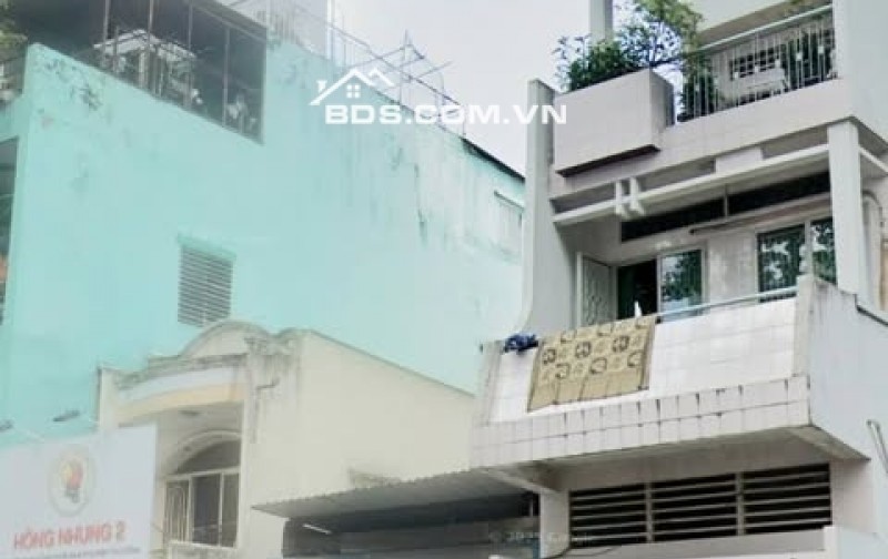 NHÀ HIẾM Q10 – CÁCH MT VÀI BƯỚC CHÂN – DT 33M² – CHỈ 3.X TỶ – Lê hồng phong Q10