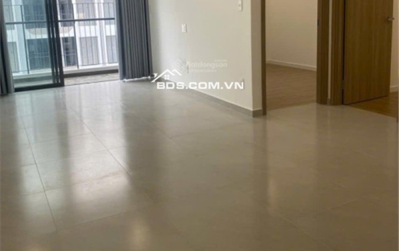 Chính chủ bán nhanh căn 70m2(2pn + 2wc) 3tỷ100. Tầng đẹp view thoáng. Đã có sổ. Hỗ trợ vay Bank