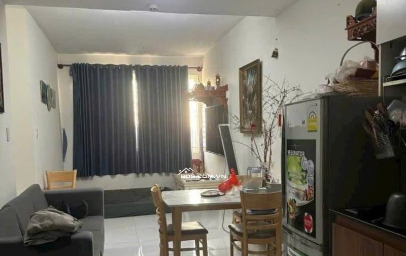 Chung cư Miếu Nổi, Vũ Huy Tân, BT: 72m2, 2p ngủ có ban công, 12tr/th