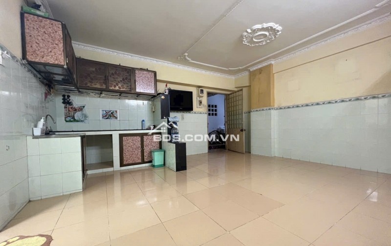Chung cư B2 Trường Sa, P17, Bình Thạnh: 40m2, 1p ngủ, NT, 7,5tr