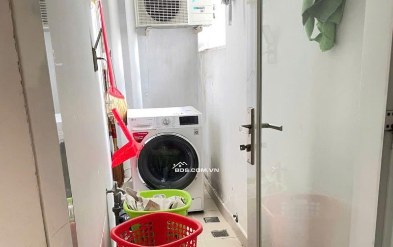 Chung cư Melody, Âu Cơ, Tân Sơn Nhì, TP: 76m2, 2p ngủ, 2wc, 12tr/th.