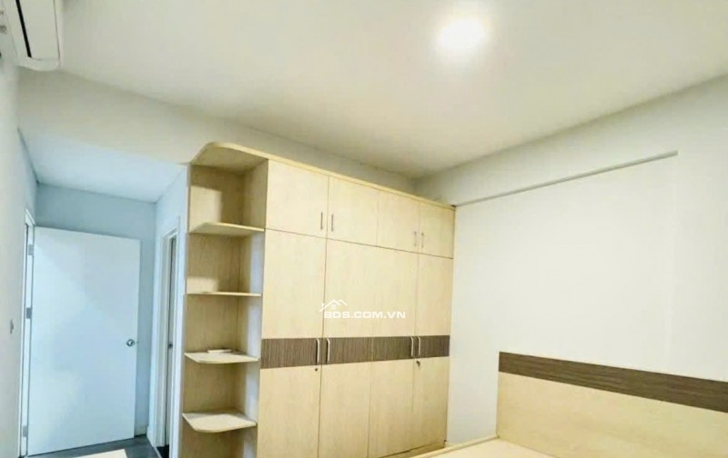 Căn hộ 82m2, 2p ngủ, 2wc,Full Nt, C/c Bàu Cát, p10, Tân Bình chỉ 11tr/th