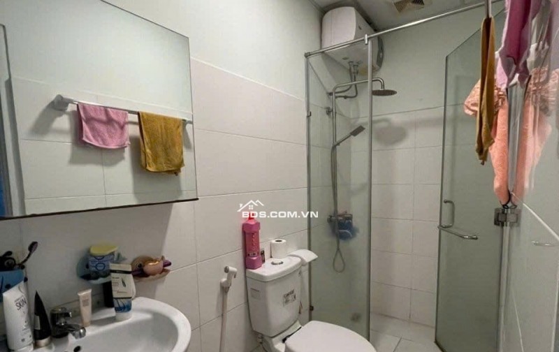 Chung cư Bàu cát,p10,Tân BÌnh: 83m2, 2p ngủ,2wc,NT,11tr/th