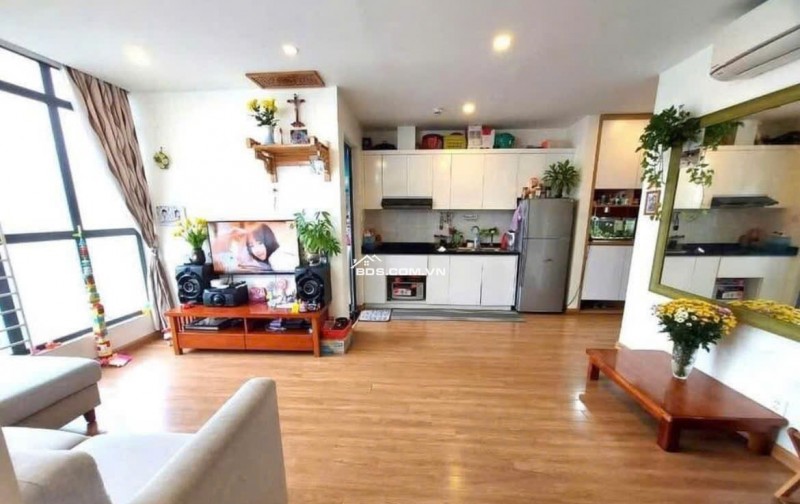 C/c Phúc Yên, Phan Huy Ích, P15, TB, 115m2, 3Pn, 2WC, Nội thất, 12tr/tháng.