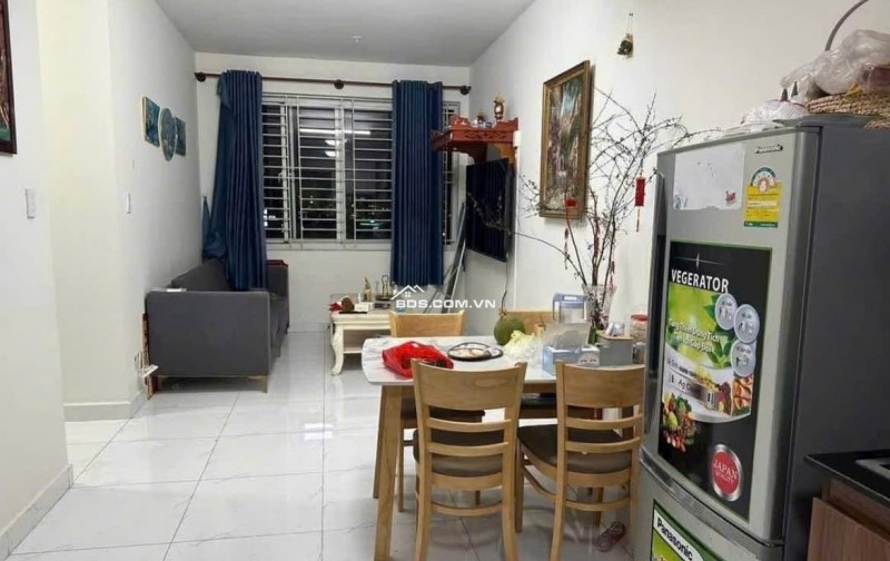 Chung cư Miếu Nổi, Vũ Huy Tân, BT: 72m2, 2p ngủ có ban công, 12tr/th