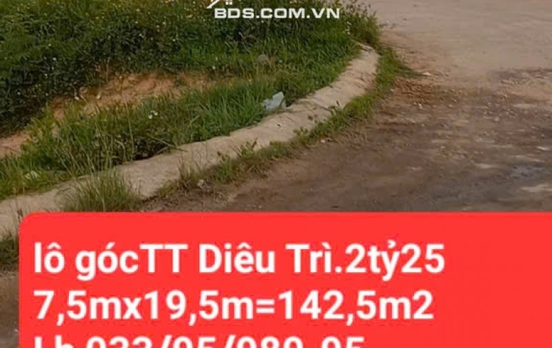 Lô góc siêu đẹp 142m2(2ty25)khu phố DIÊU TRÌ, TUY PHƯỚC, BÌNH ĐỊNH cũsát đường TRẦN BÁ