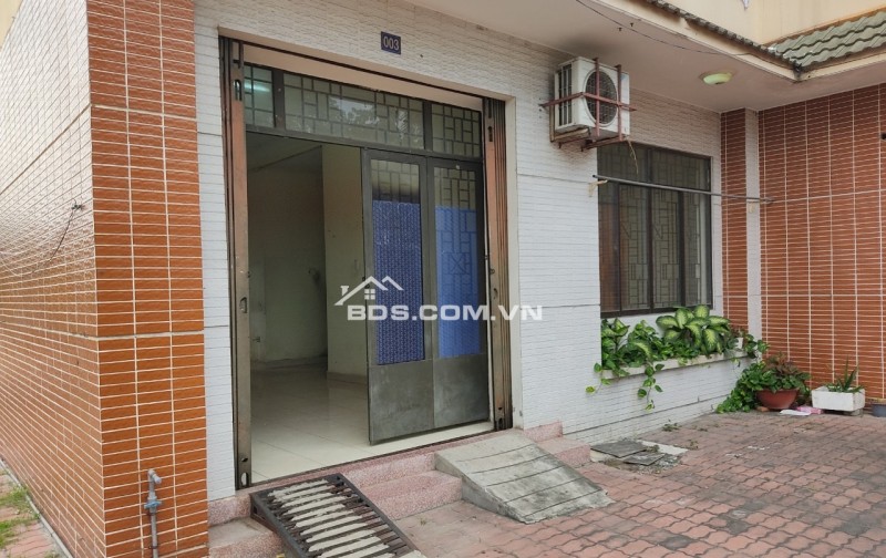 Cho thuê Nhà nguyên căn mặt tiền Q12, cách chợ An Sương 100m, chỉ 6tr/tháng