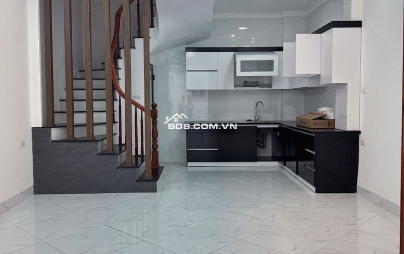 NHÀ ĐẸP, MƠI KÍNH KOONG, GIÁ TỐT NGÕ RỘNG CỰC NÔNG – PHÚC ĐỒNGI LONG BIÊN