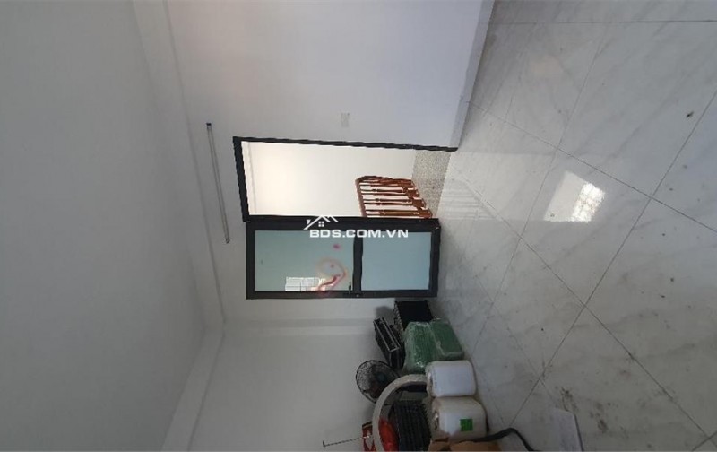 Nhà Kẻ Vẽ, 5 tầng, dân xây, lô góc, xe 45 chỗ đỗ cửa chỉ 6,9 tỷ